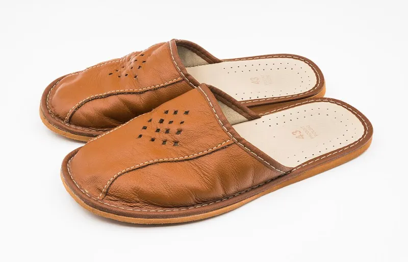 Read From the Ground Up: What a Man's Shoes Say Before He Speaks